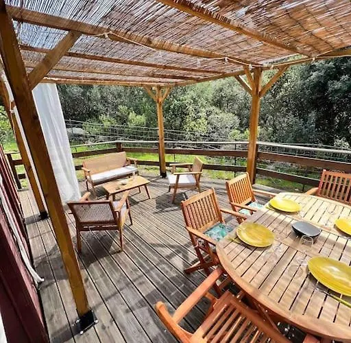 Au Calme à En Corse Chalet *