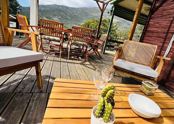 Chalet Au Calme à En Corse *